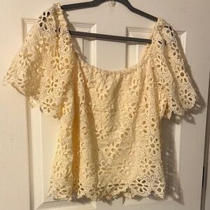Chic Lace Off-Shoulder Blouse in Cream